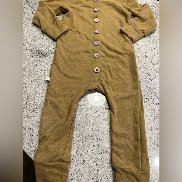 Childhoods Romper 4T - Picture 4 of 9